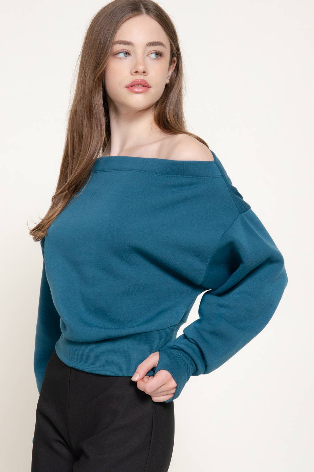 Long Sleeve Off The Shoulder Thumb Hole Inner Fleece Top