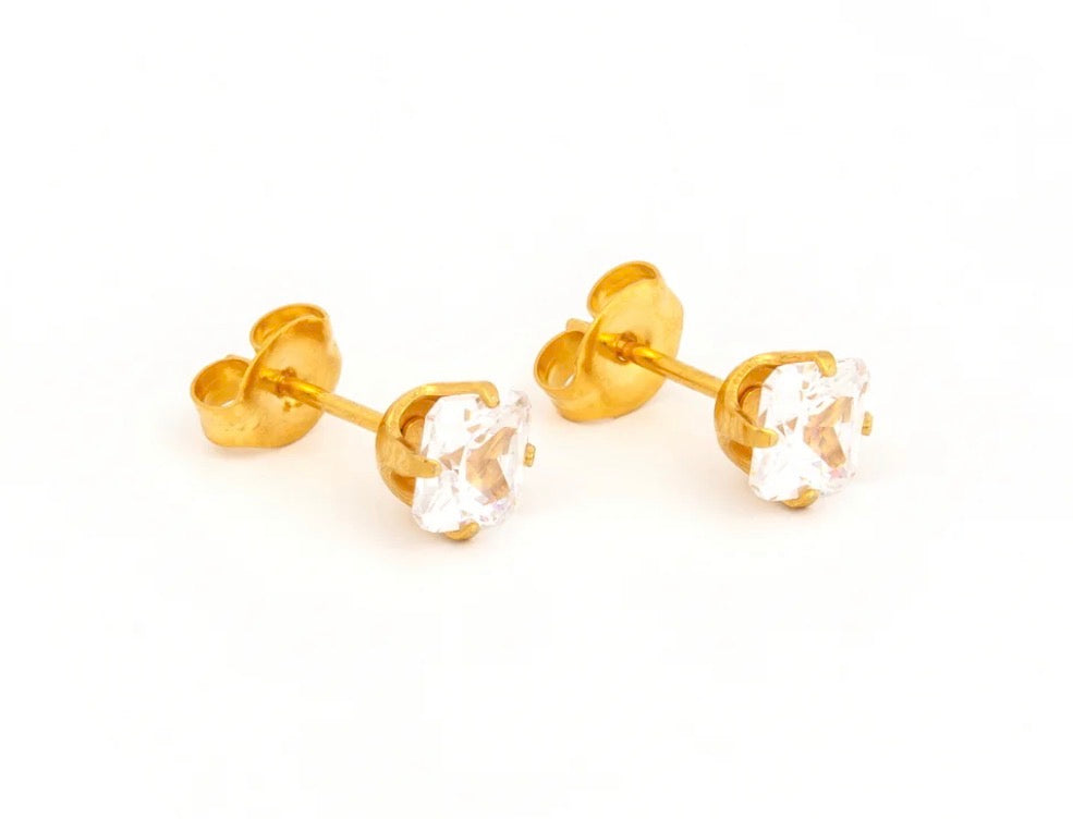 5x5mm CZ Princess Cut Stud G/P (Sensitive Ear)