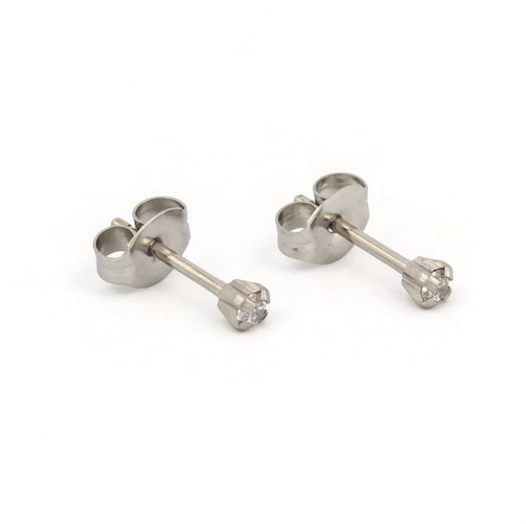 SS 2mm CZ (Sensitive Ear)