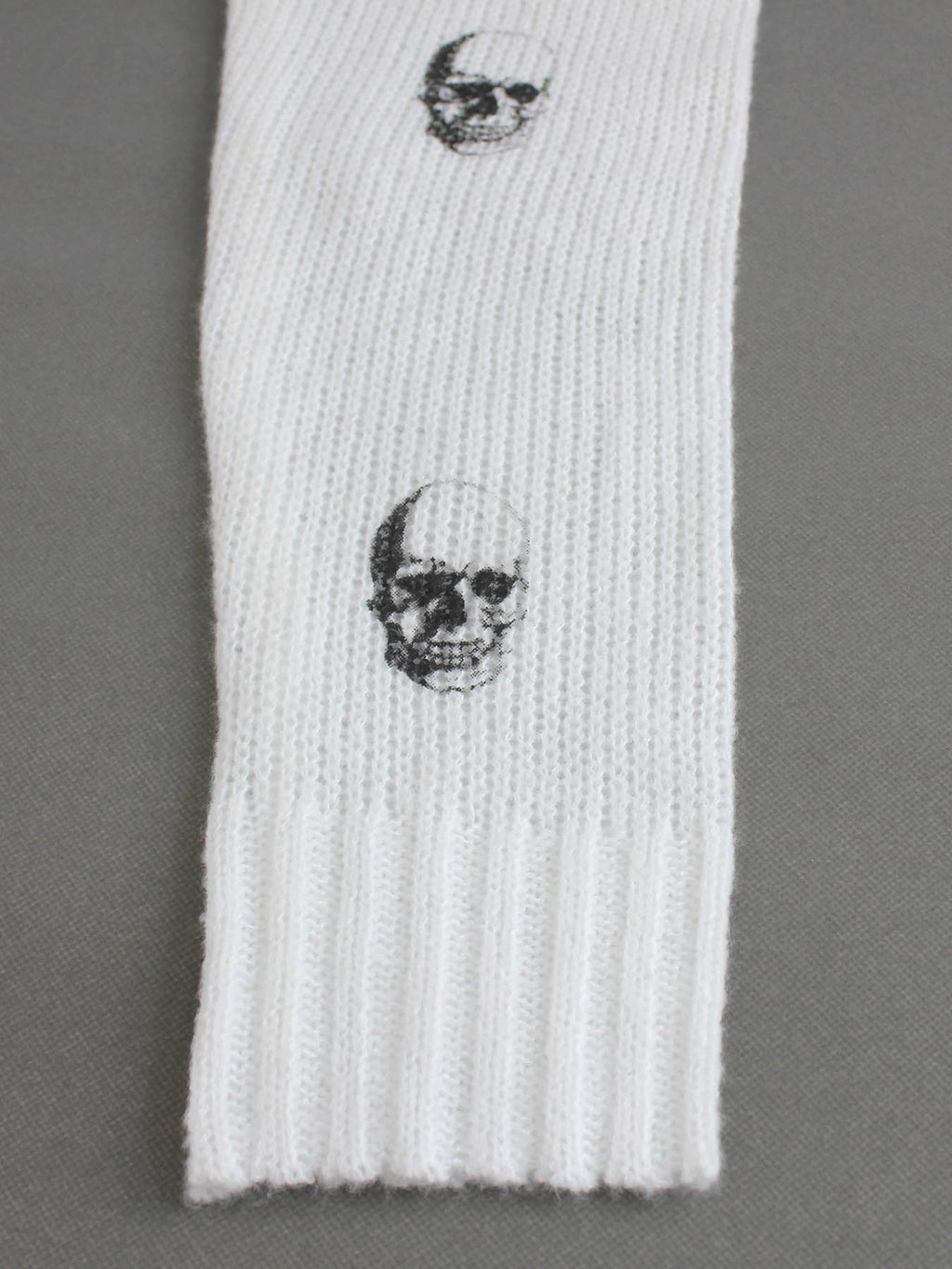Halloween White/Black Skull Print Crew Lightweight Sweater