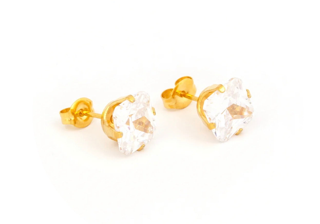 8x8mm CZ Princess Cut Stud G/P (Sensitive Ear)