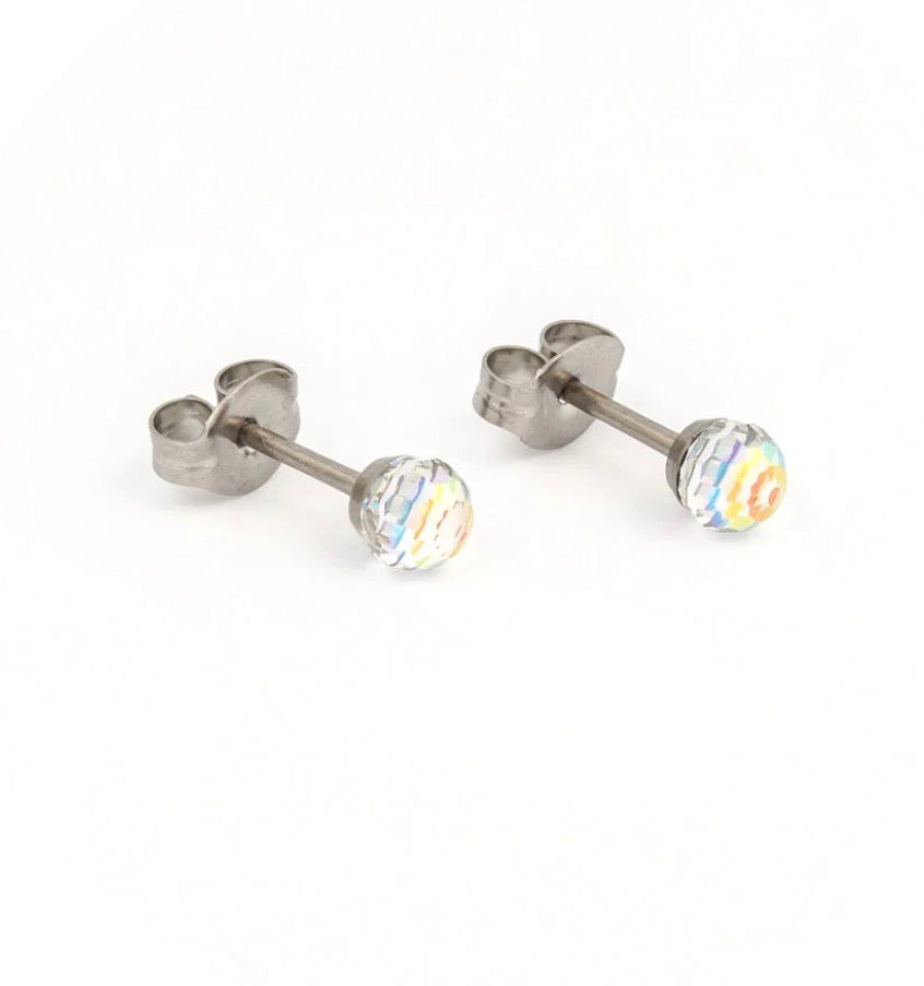 SS AB Crystal Ball (Sensitive Ear)