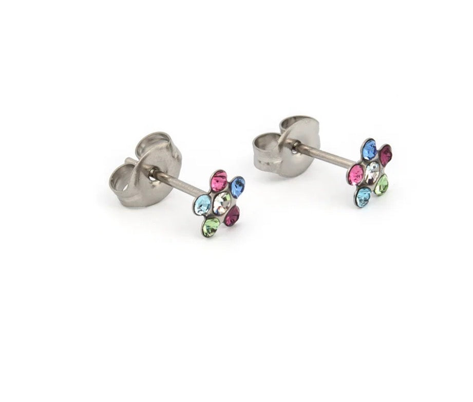 SS Daisy Rainbow (Sensitive Ear)