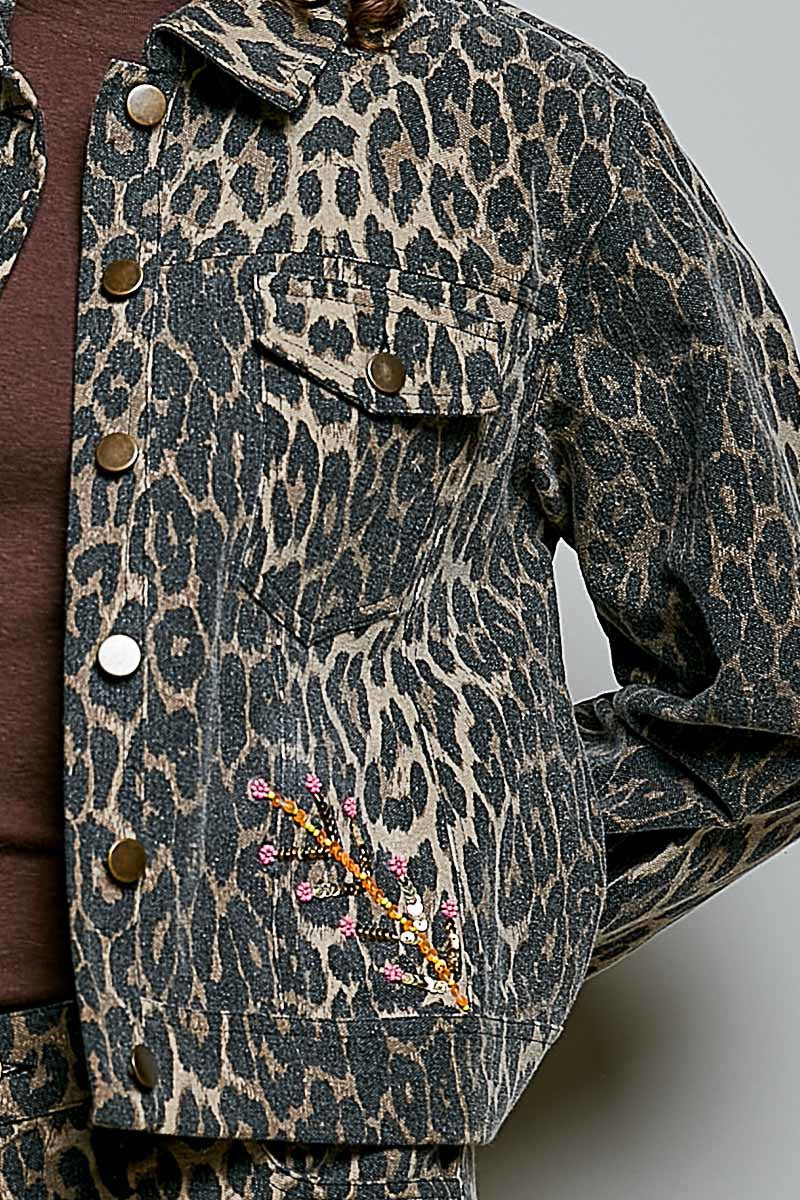 POL Natural Relaxed-Fit Sequin Accent Top