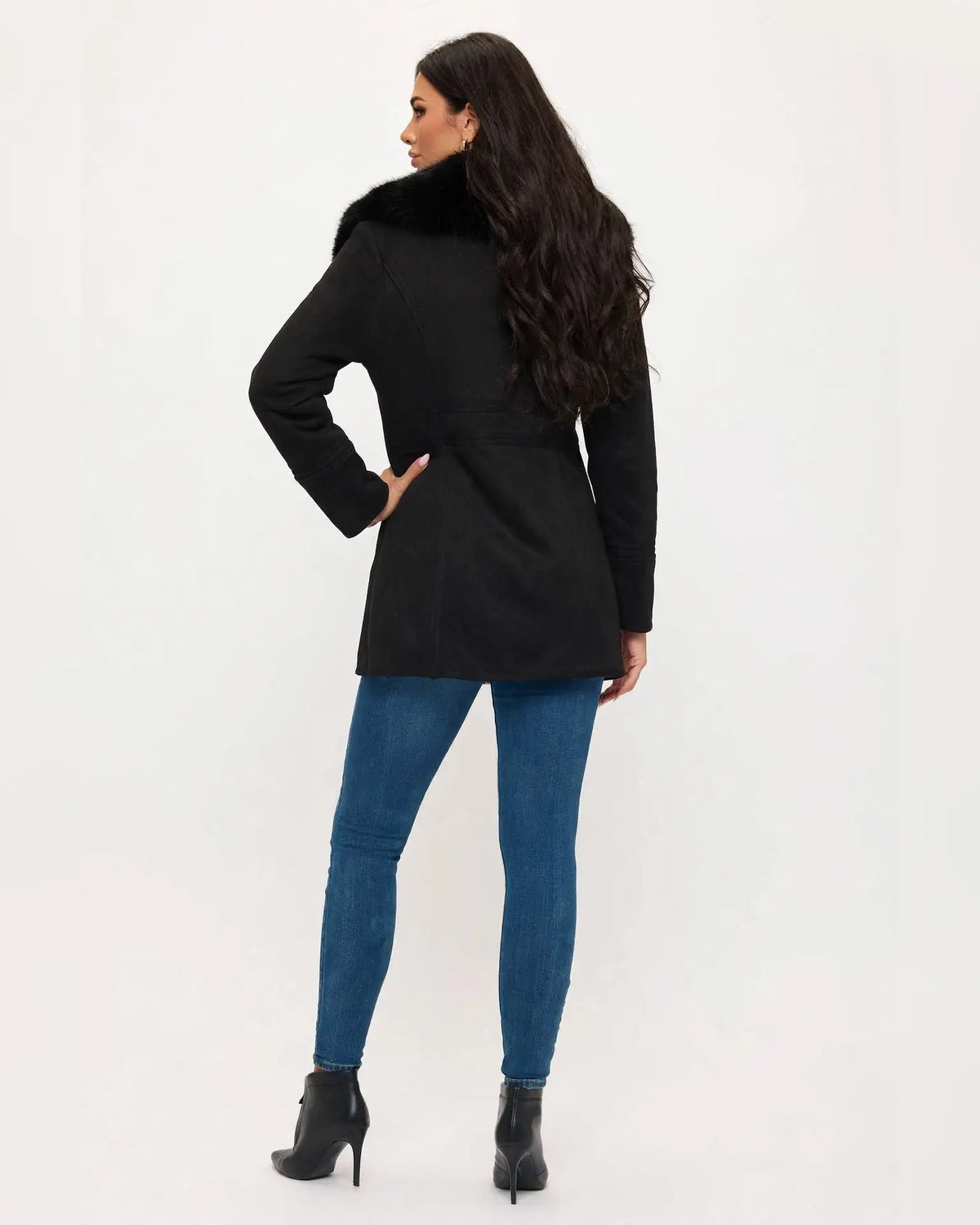 CLASC0010: Women's Tailored Faux Fur Collar Coat