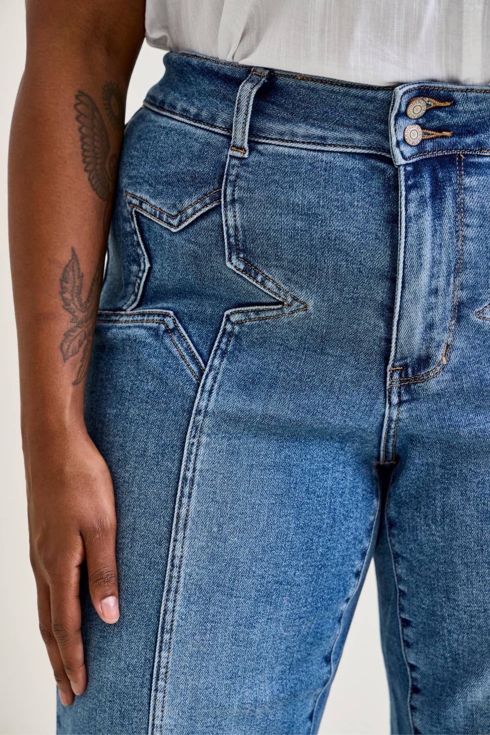 HW Star & Front Seam Detail Wide - PLUS