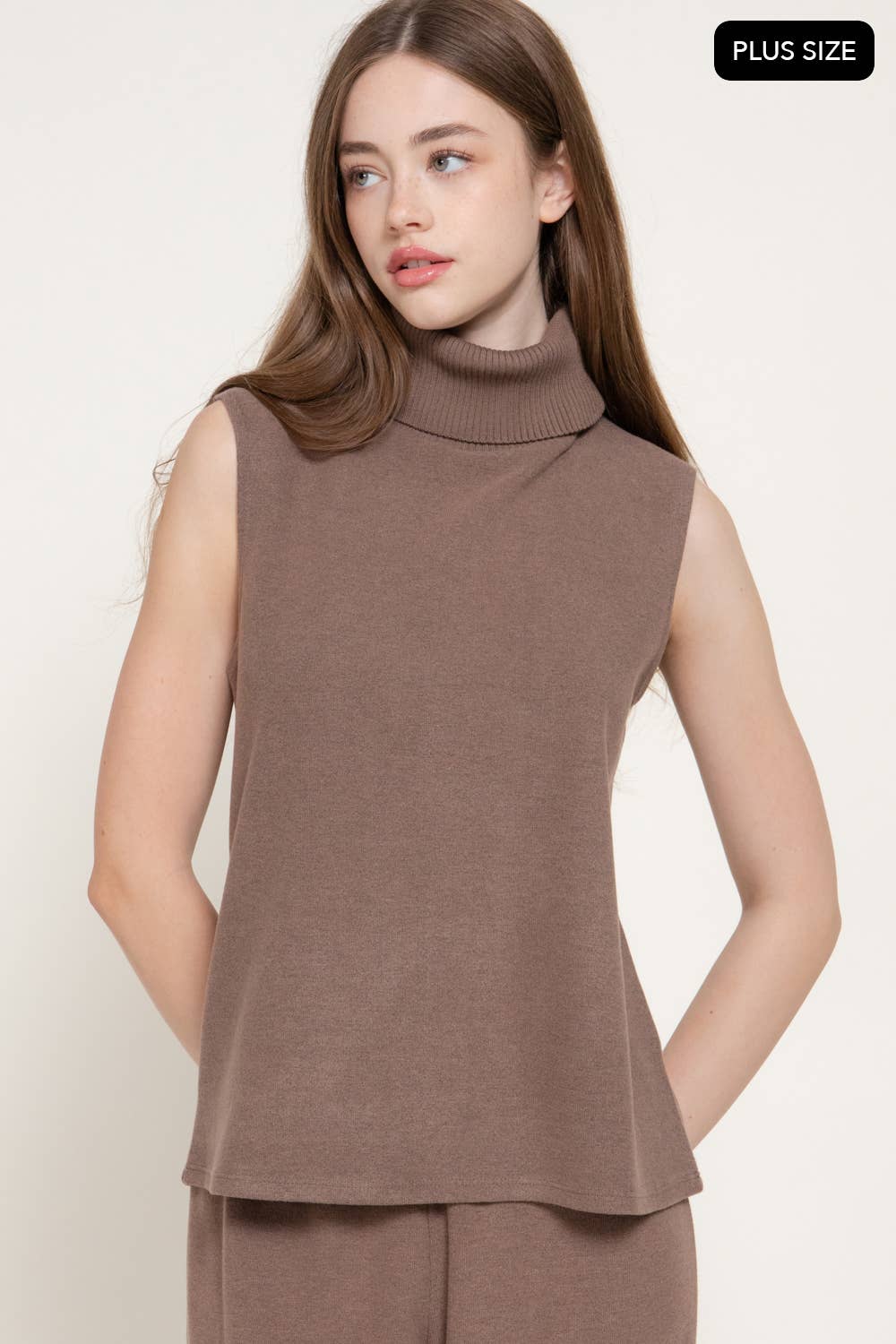 [PLUS SIZE] Sleeveless Turtle Neck Soft Knit Top