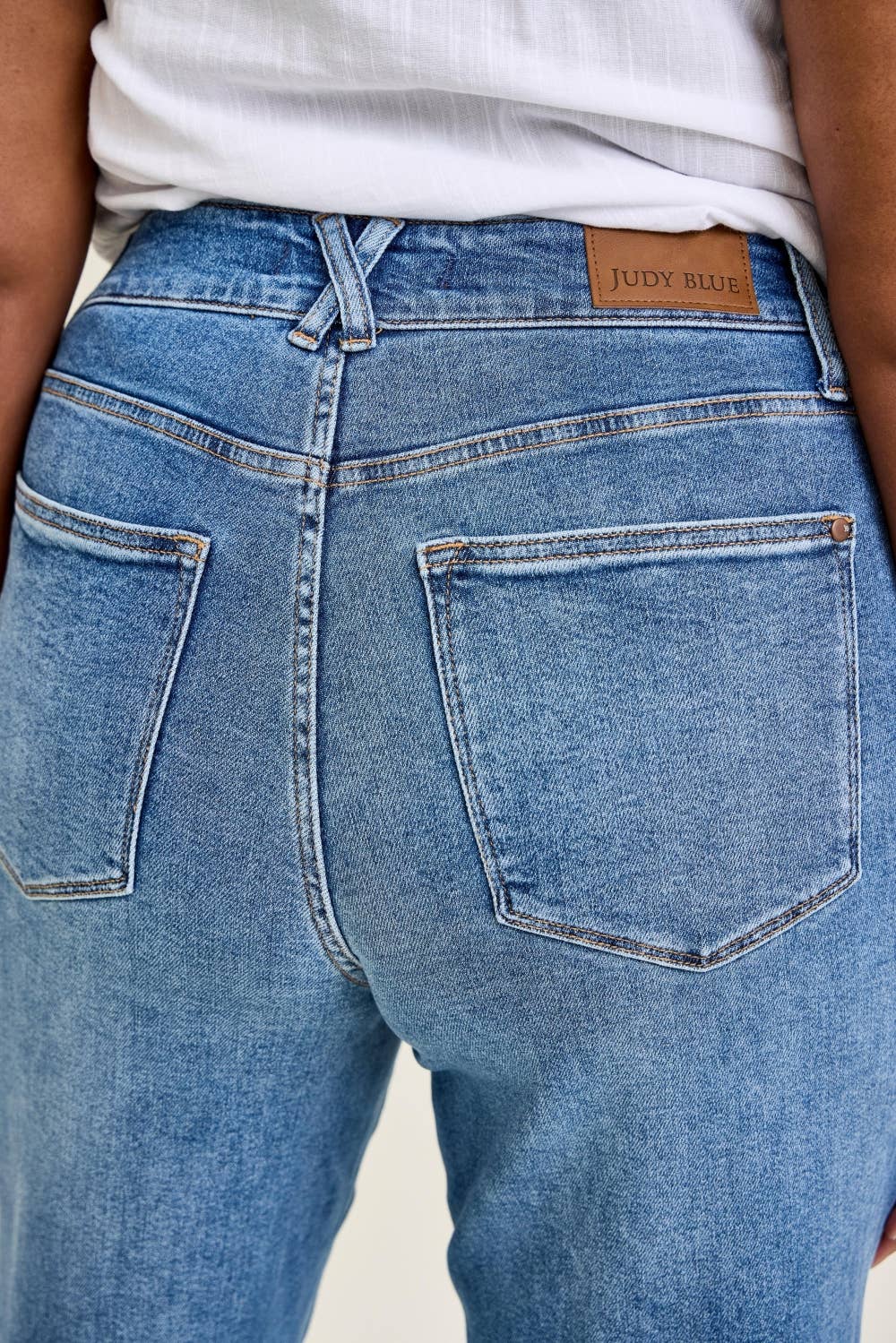 HW Star & Front Seam Detail Wide - PLUS